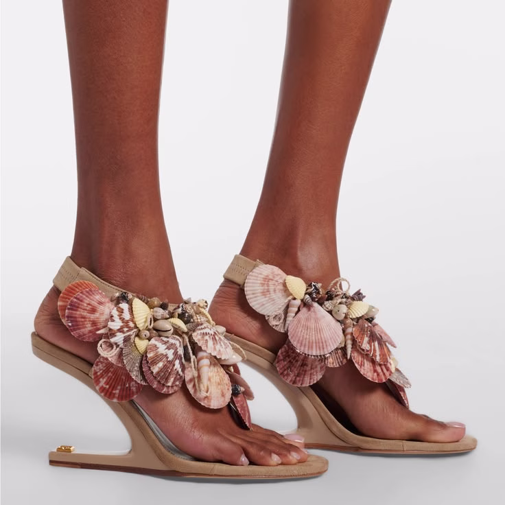Coastal Chic Trend