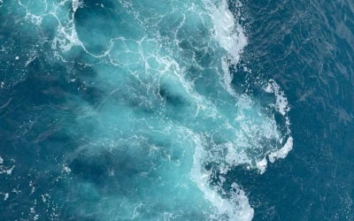 Summer Nail Trends Part 2 – All About the Ocean