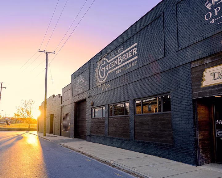4 Quick Getaways to Take Before Fall: Nashville, Charleston, Savannah and Asheville