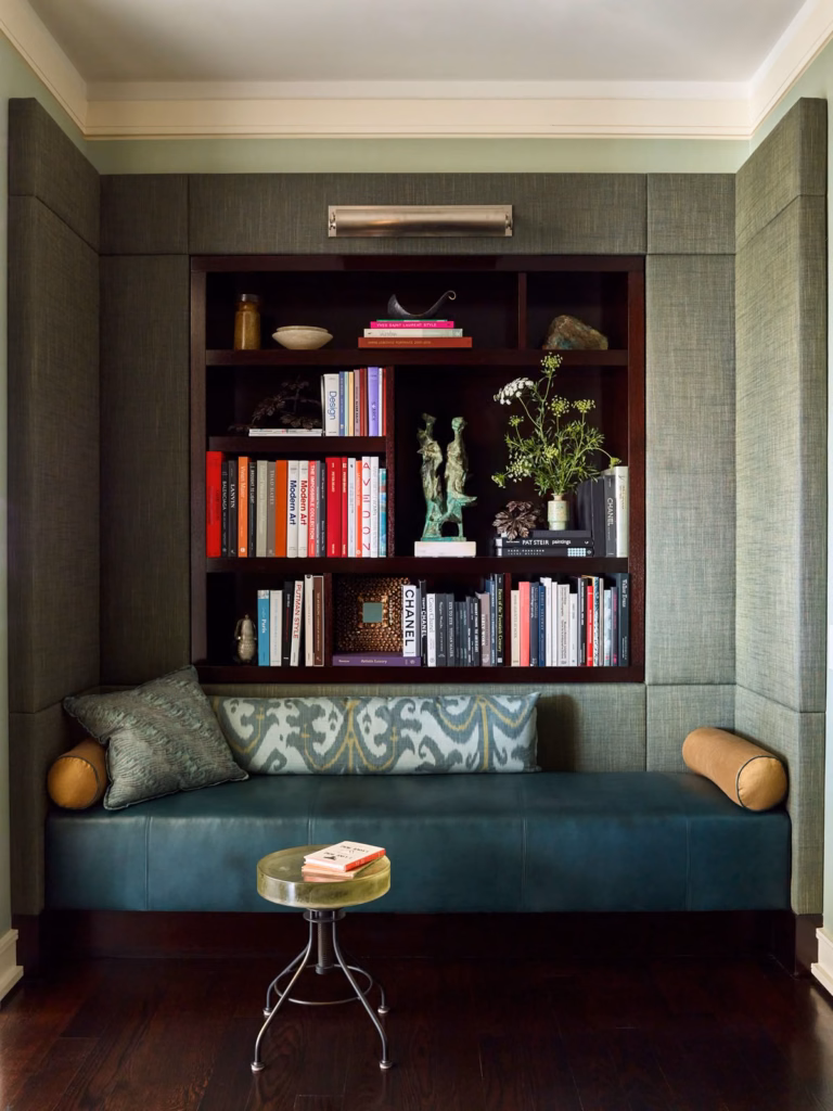 The Best Banquette Seating Ideas: From Breakfast Nooks to Over-the-Top Lounge Moments